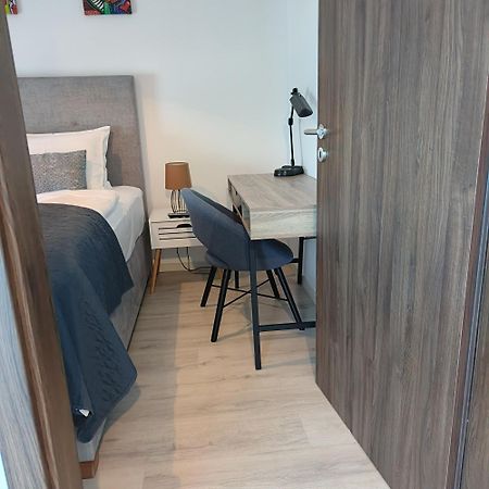 Pe-Ki Lux Apartman Székesfehérvár Екстериор снимка